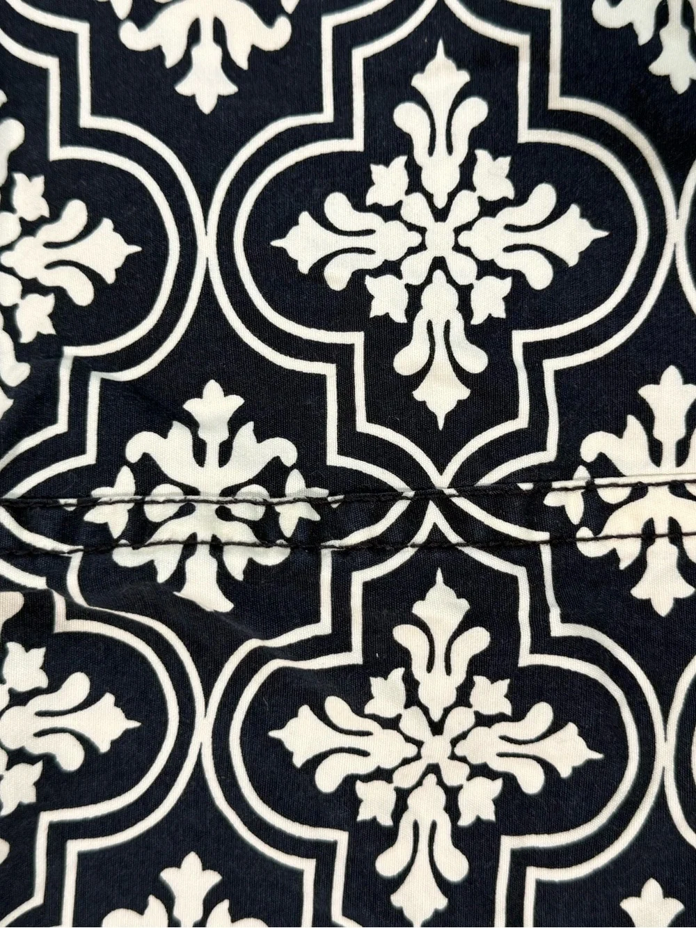 J. Crew Navy Blue/ White Medallion Patterned Mini Skirt Size 8